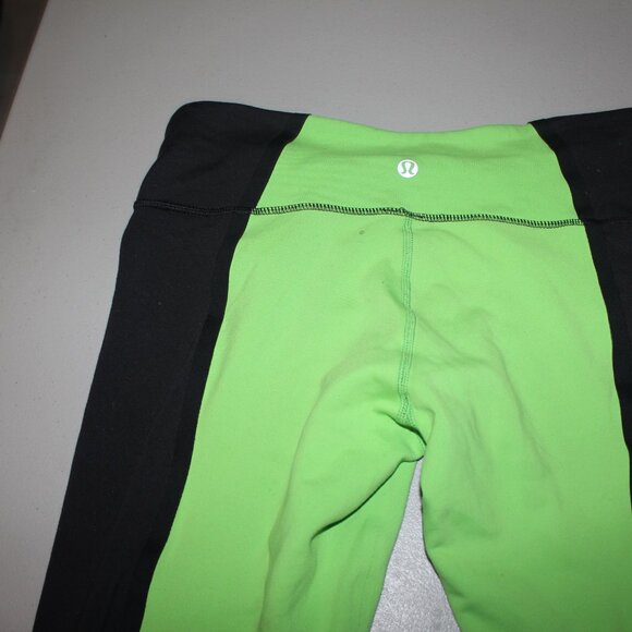 Green & Black Lululemon Leggings Size 8 - Picture 8 of 9